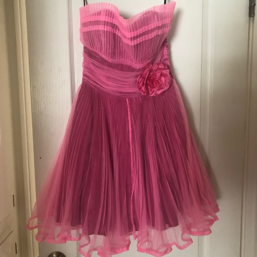 NEW WITH TAGS Pink Betsy Johnson dress size 6 RARE